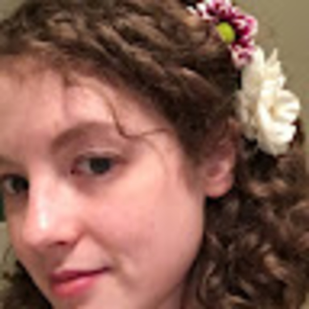 Meet your Posher, Dina